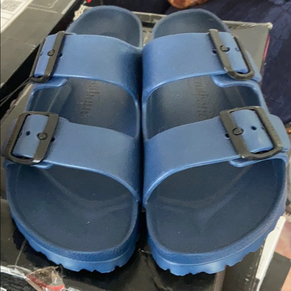 Aerothotic Navy Slip On Size 7 NWT